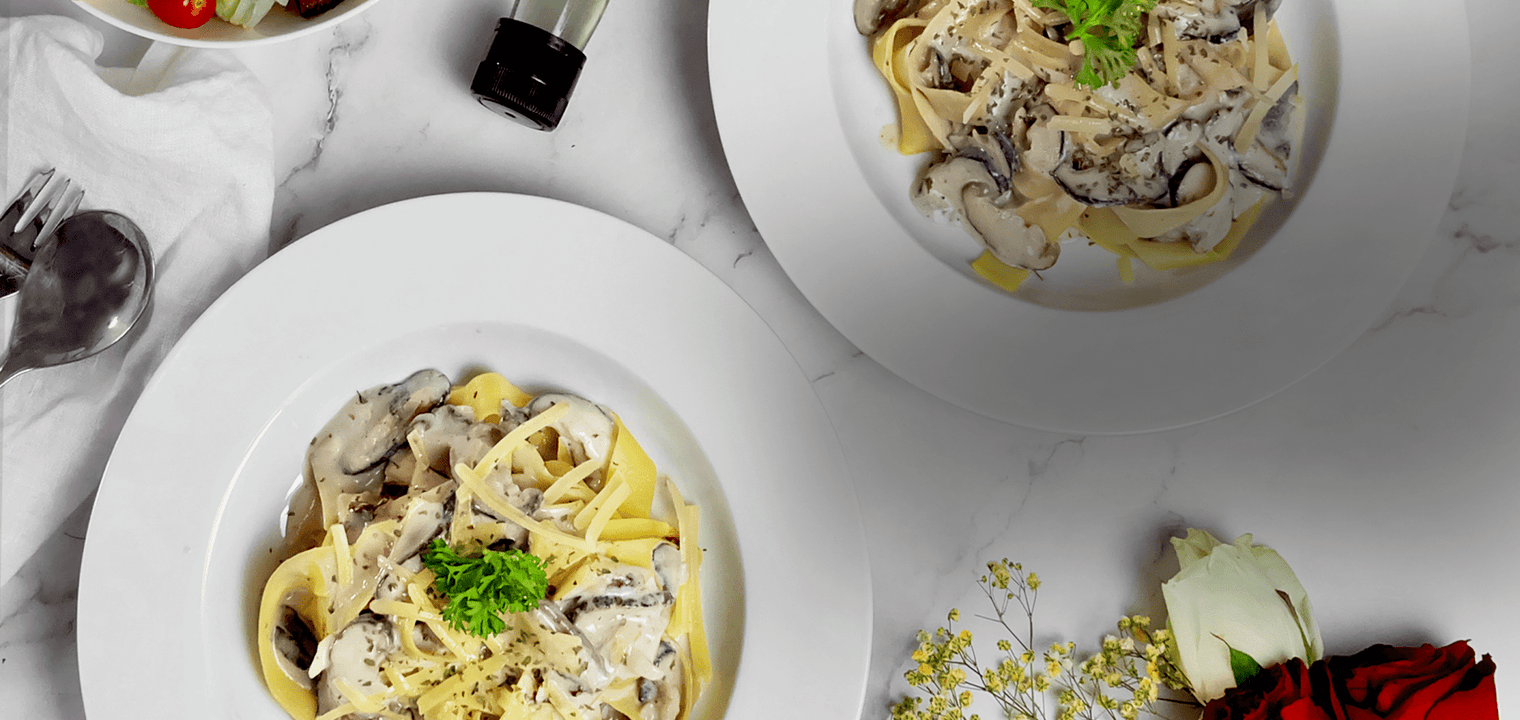 Creamy Truffle Mushroom Pasta - Aroma Truffle
