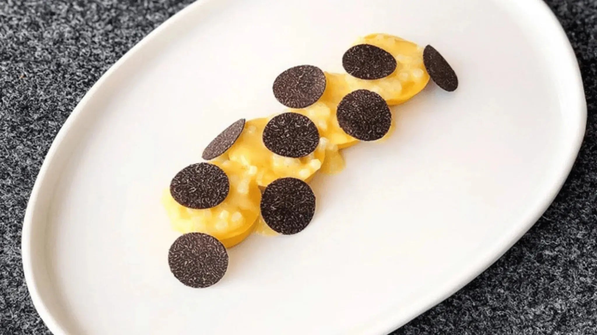 How to Cook with Truffles: A Gourmet Guide to Using This Culinary Treasure - Aroma Truffle