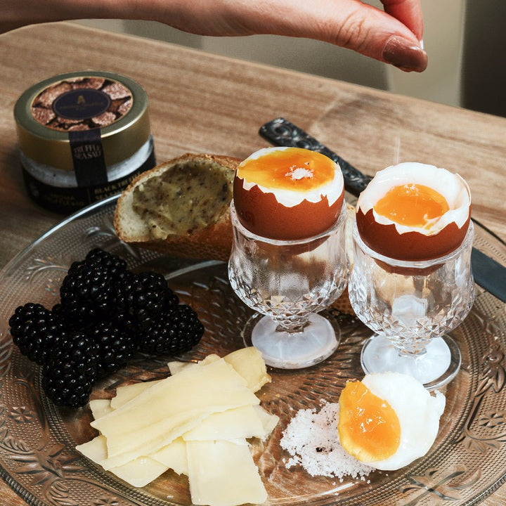 Air Fryer Soft-Boiled Eggs with Truffle Sea Salt - Aroma Truffle