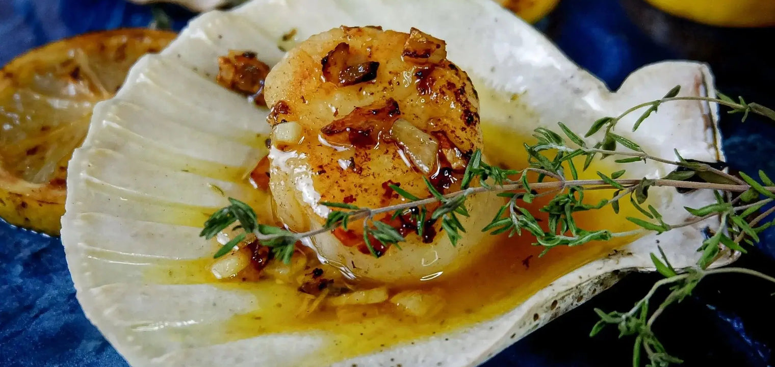 Pan-seared Scallops with Truffle Butter - Aroma Truffle