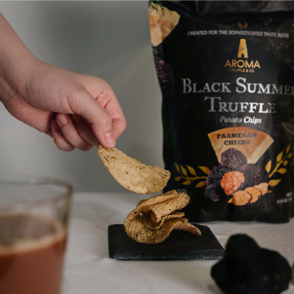 Black Summer Truffle Parmesan Cheese Chips by Aroma Truffle